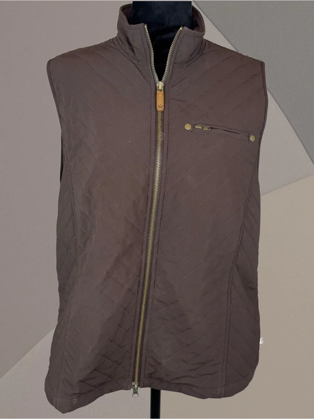 Zenergy By Chico’s Rich Brown Quilted Full Zip Lightweight Vest Size 2 Large